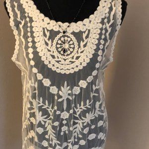 *NEW* Embroidered Tunic Cream Size L/XL